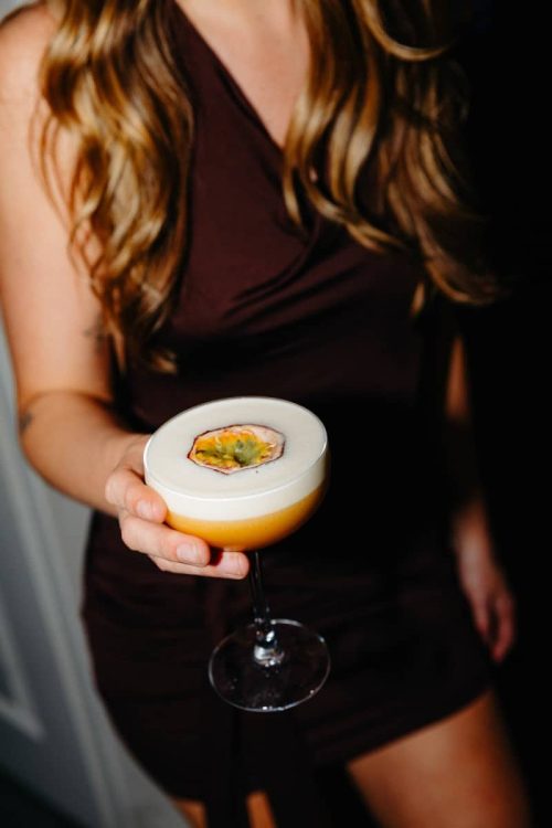 ela-restobar-drinks-pornstar-martini-cocktail