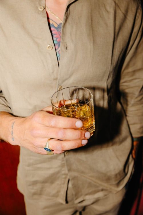 ela-restobar-drinks-whiskey